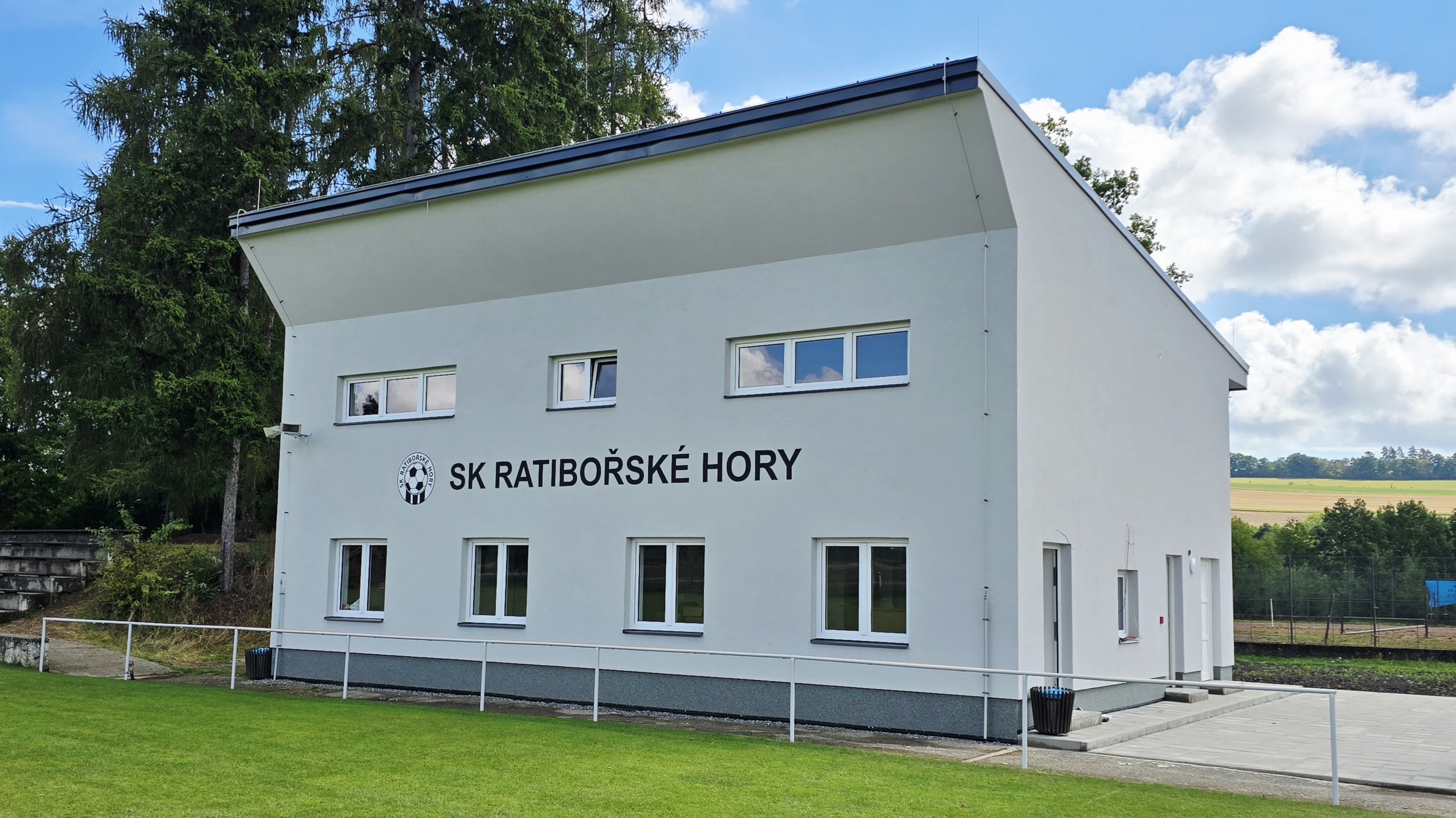 Stavební úpravy a rozšíření zázemí sportovního areálu Ratibořské Hory